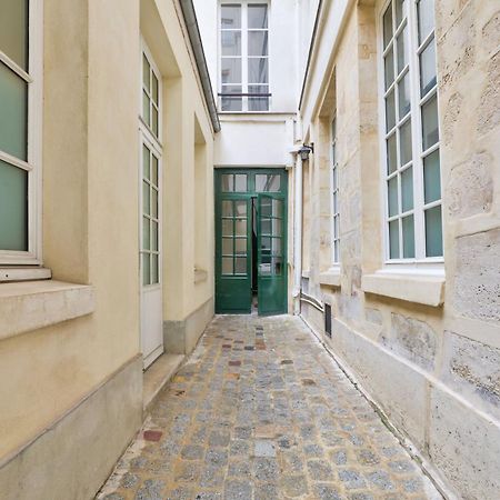 New & Design Studios In The Heart Of Le Marais Paris Exterior photo